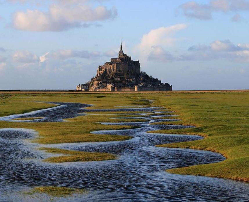 Entre Terre Et Baie *
