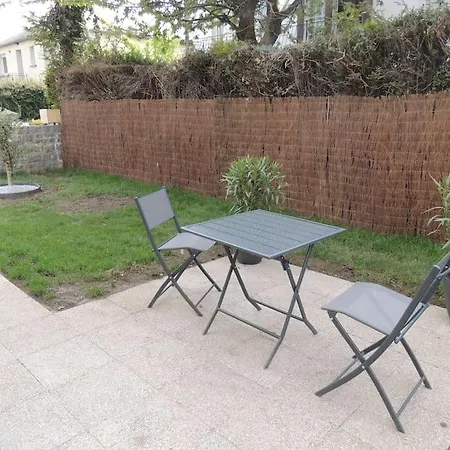Appartement Entre Terre Et Baie Pontorson Buitenkant foto